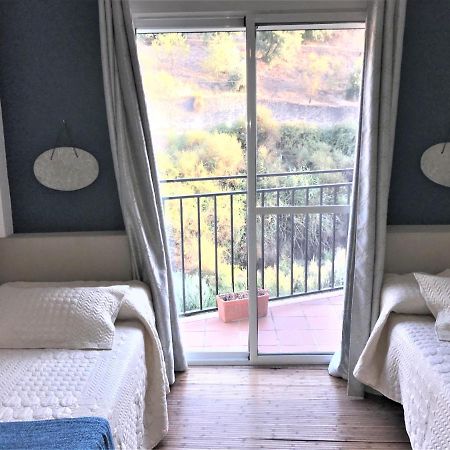 Apartamento junto al río en entrada ruta Cahorros Monachil Exterior foto