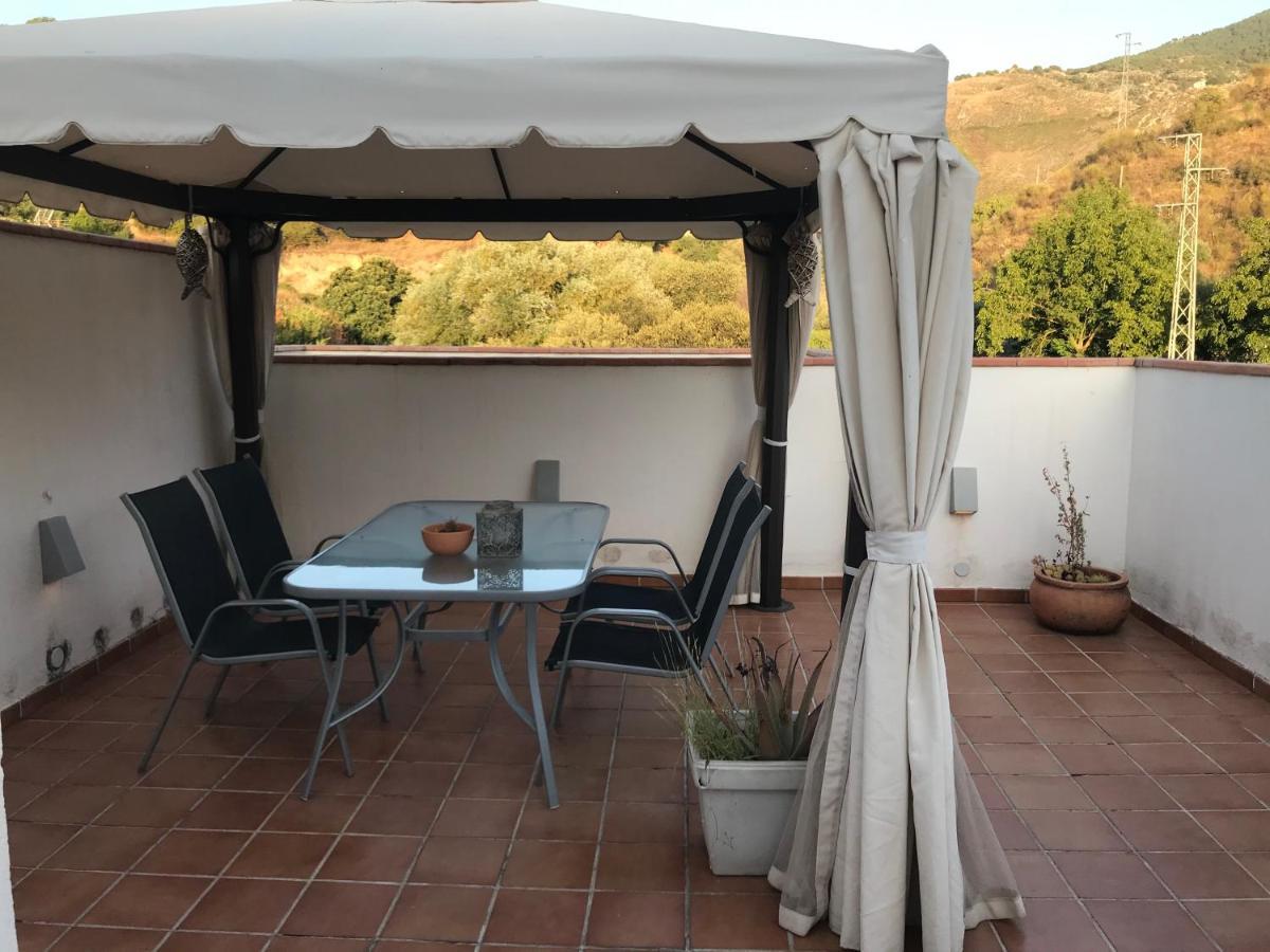 Apartamento junto al río en entrada ruta Cahorros Monachil Exterior foto